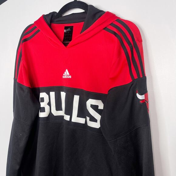 Adidas Mens Large L Black Red Chicago Bulls Warm Up Hoodie Sweatshirt Colorblock - Picture 3 of 10